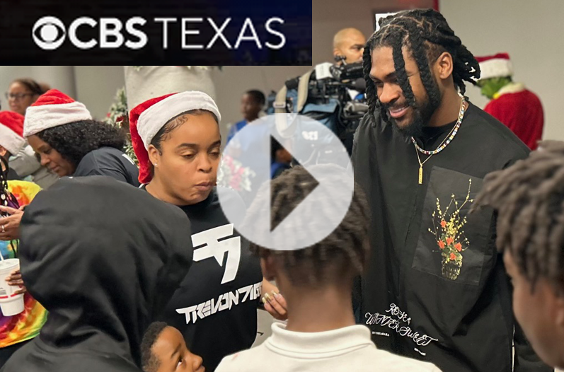 Trevon Diggs gifts Christmas at holiday party for Dallas Life homeless shelter